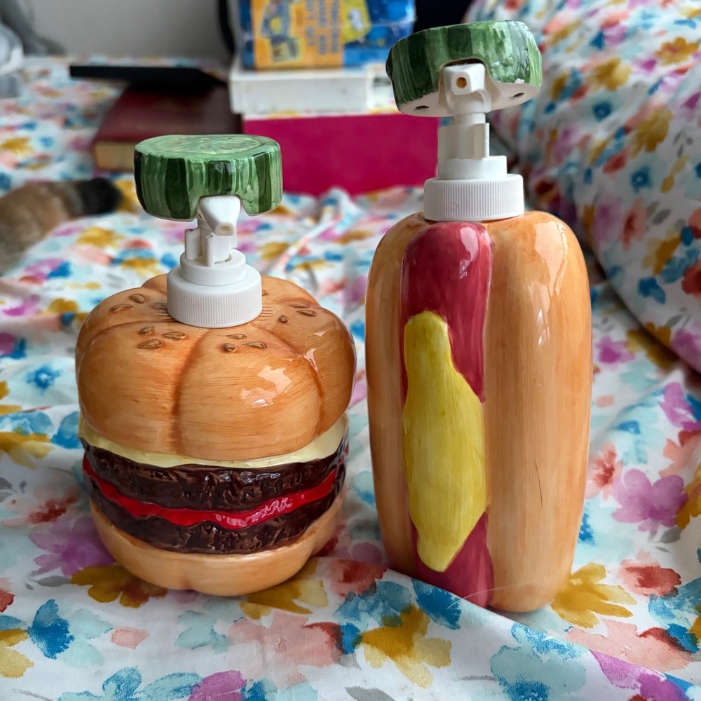 Vintage 1997 Lotus Hamburger Hot Dog Ceramic Soap Dispenser Set Kitchen Decor